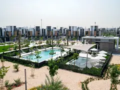 Direct on Pool |Unique G + 2 | Pool View