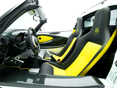 صورة 9 لـ 2009 Lotus ELISE