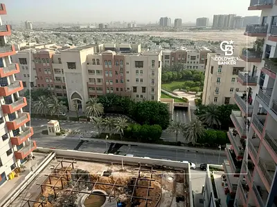 Furnished | Metro Line | Closed Kitchen