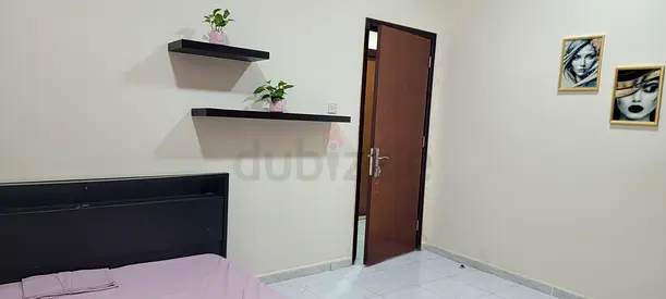 Room for rent @ 1600  for indian or mallus