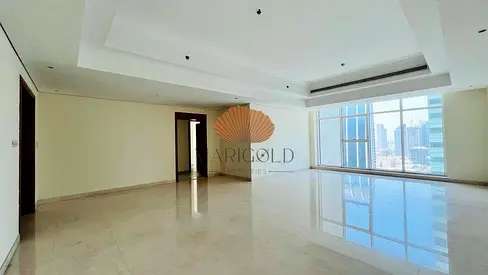 FULLY UPGRADED | SPACIOUS | VACANT SOON