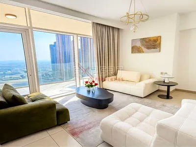 Stylish 2BR Home | Fully Furnished | Panoramic Lake View