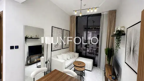 Skyline View | Flexible Cheques | Available Now