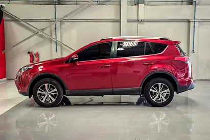 2018 Toyota RAV 4 — миниатюра 5