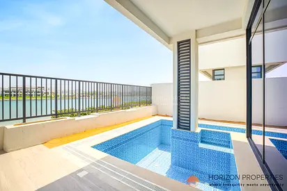 Private Pool | Vacant | Beachfront