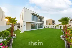 Landscaped | Luxurious Villa | Family Friendly