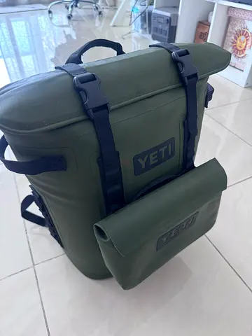 YETI Hopper M Series Backpack Soft Sided Coolers With magshield access