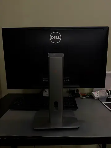 Dell UltraSharp 24” Monitor (U2414Hb)