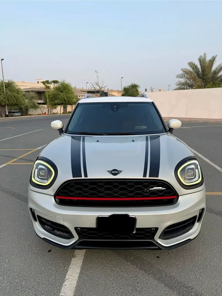 MINI Cooper 2021 — photo 1 of 9