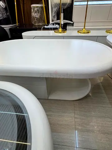 Stylish Modern Coffee Table with Storage