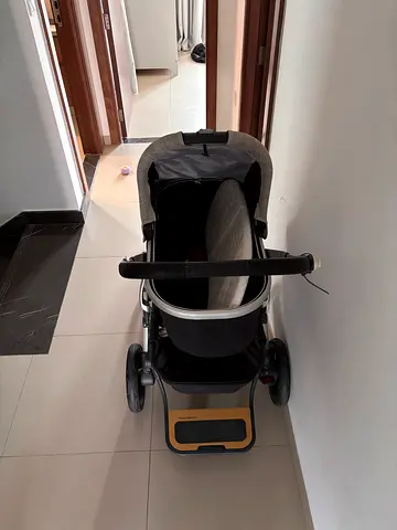 UPPAbaby Vista V2 + Bassinet + Piggy Board