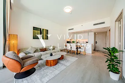 Fully Furnished | High Floor | Community View