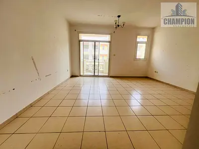 Spacious Studio With Balcony | Wardrobes | Free Parking