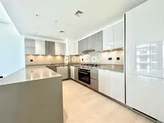 20+Floor | Downtown Creek View | Mortgage Possible