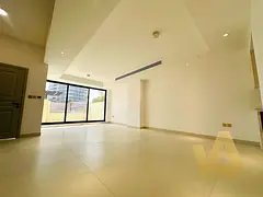 Fully renovated | with Elivator | A class