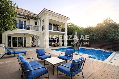 Private Pool | Polo Club Open View | Single Row