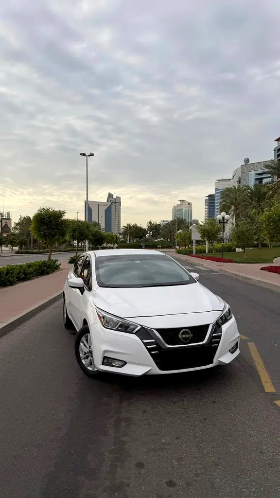 Nissan Sunny 2024 — photo 1 of 13