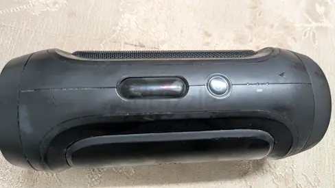 JBL flip Bluetooth speaker