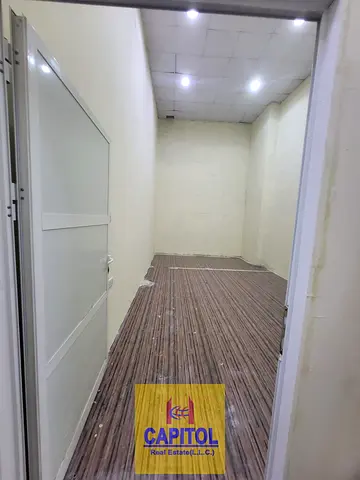 High Ceiling Storage For Rent-350 sqft on Meznine Floor 350x47