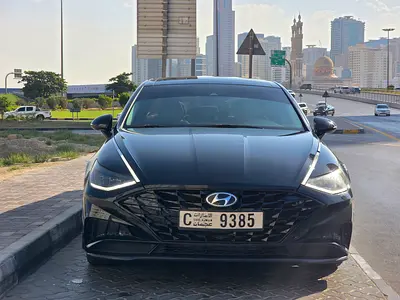 The best offer on a 2023 Sonata, fully loaded, panoramic sunroof, 4-cylinder, in showroom condition