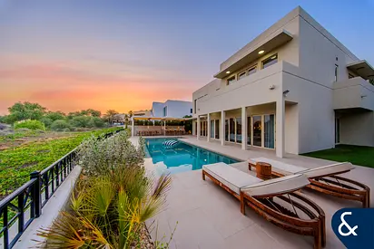 Fully Upgraded | Stunning Views | VOT
