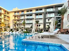 Negotiable | Pool View | Vacant | Upgraded