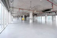 SEMI-FITTED | PRIME JBR | NEXT TO TRAM