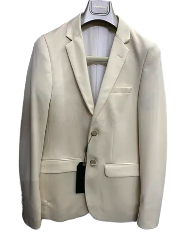 Peter England cream Blazer for Stylish Outings