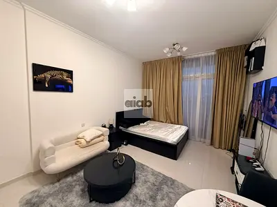 FULLY FURNISHED | VACANT | COZY STUDIO