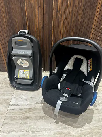maxicosi car seat with adapter