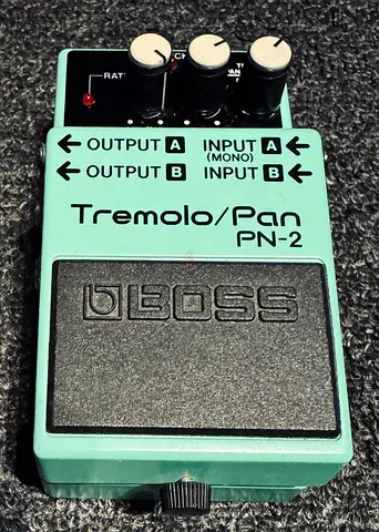 Boss PN-2 Tremolo/Pan (Used / Excellent Condition)