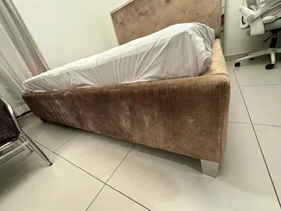 Comfortable Bed Frame with Upholstered Headboard