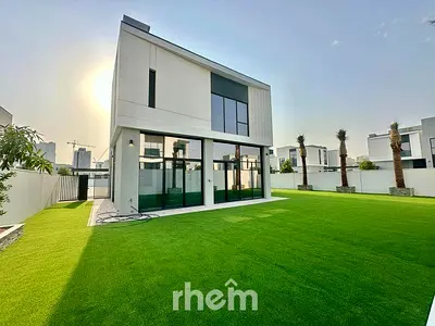 TYPE A | CORNER VILLA | FULLY LANDSCAPED