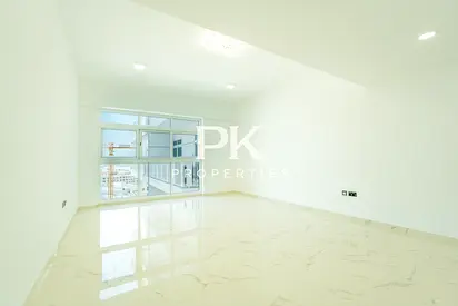No Commission | Big Sizes | Store Room | Vacant