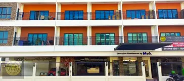 PRIME LAYOUT I SPACIOUS 3BR EXECUTIVE RESIDENCE I Fully Furnished