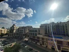 Spacious 1 BHK Open View Lavish Family building