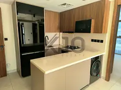 Semi-furnished 2BR | Vacant | Community View