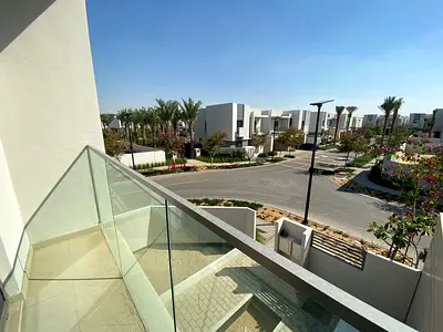 Spacious 4-Bedroom Semi-Detached Villa for Rent