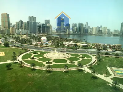 للبيع شقة مميزة في المجاز 1 – إطلالة مباشرة على كورنيش المجاز