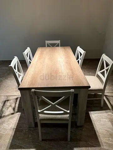 Dinning table