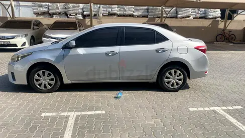 TOYOTA COROLLA 2015