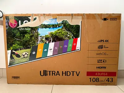 LG TV Ultra HD 43 inch for sale