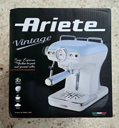 VINTAGE Coffee Maker