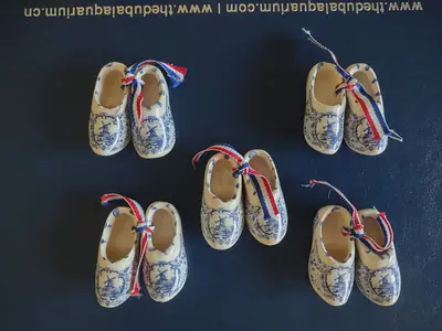 5 Pairs Vintage Delft Holland Mini Shoes Handpainted Blue Windmill Collectible Rare Hard to Find