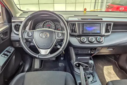2018 Toyota RAV 4 — миниатюра 10