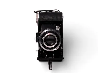 Eastman Kodak Co. Six-16 with Compur Shutter