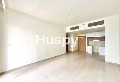 Vacant I Community View I Low Floor