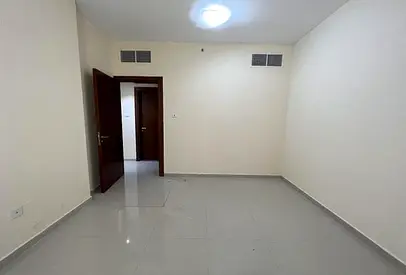 FAMILY BUILDING ONE MONTH FREE CLOSE TO DUBAI RTA BUS STOP