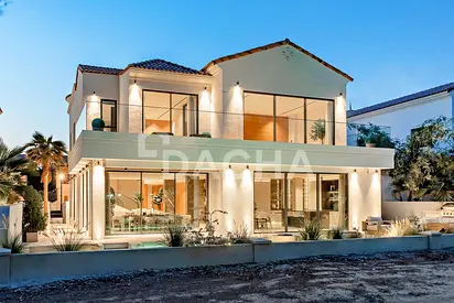 Breathtaking Views | Luxury Finishes | Dream Home