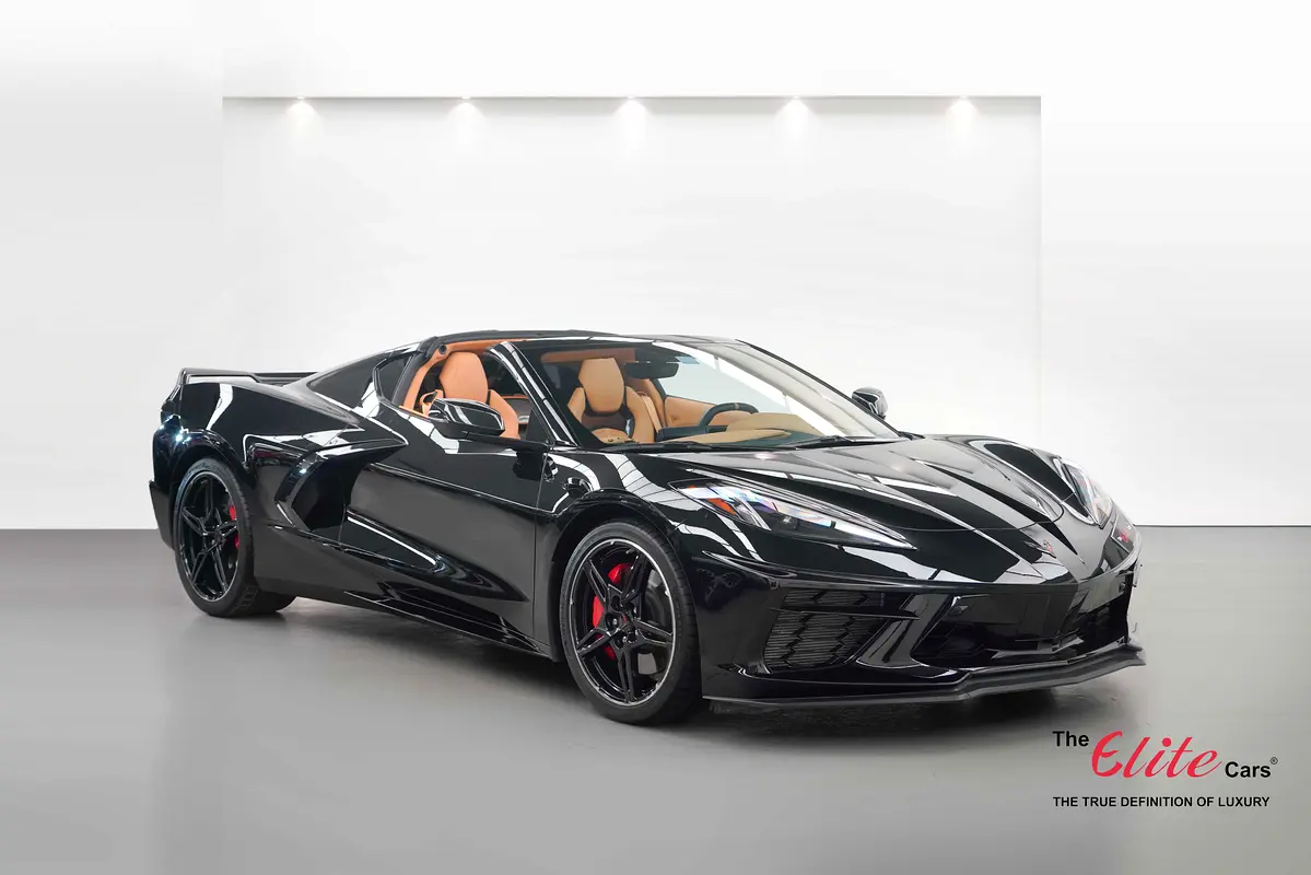 Chevrolet Corvette 2022 — photo 1 of 13